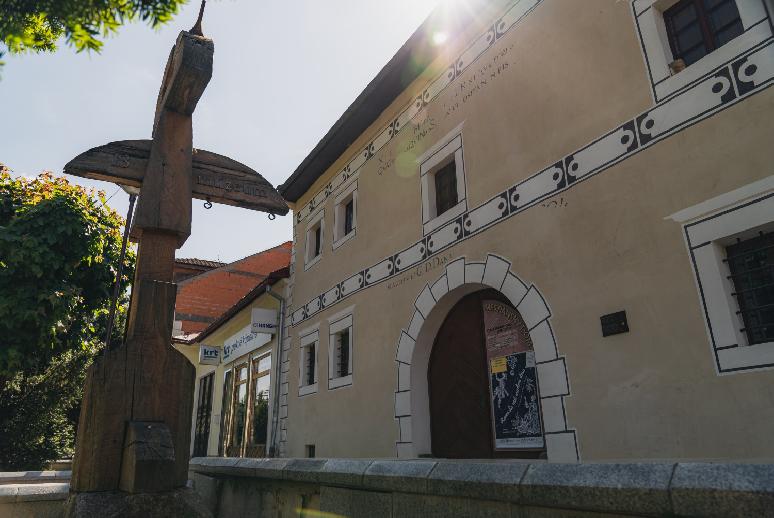 Po stopách významných mešťanov mesta Brezna