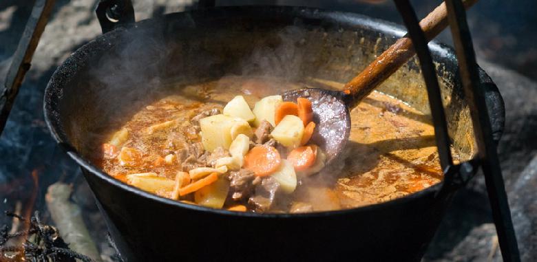 GASTROFESTIVAL VO VARENÍ KOTLÍKOVÉHO GUĽÁŠA