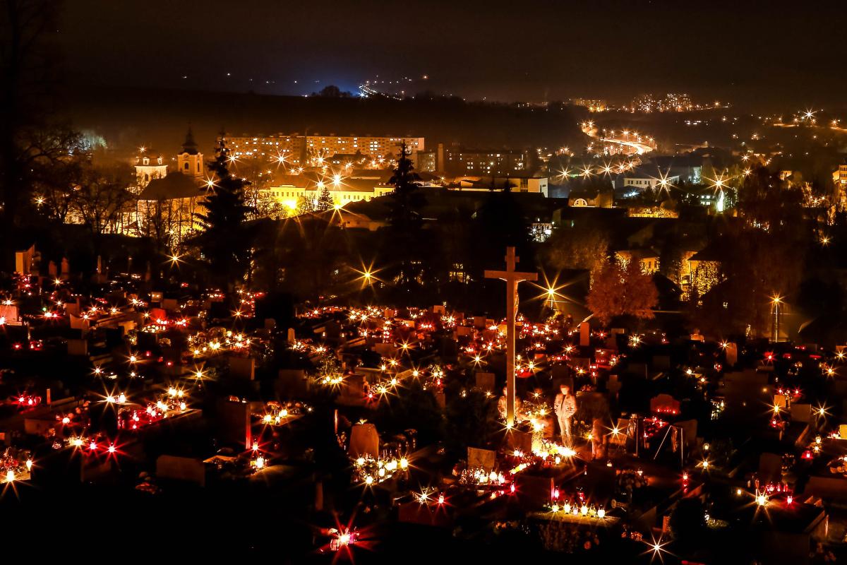 Mesto sa pripravuje na Sviatok všetkých svätých