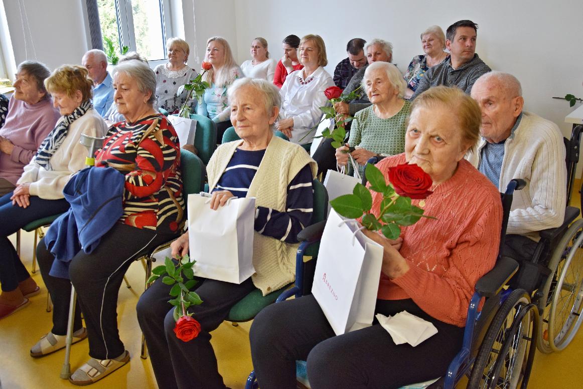 obr: Sviatok matiek oslávili aj v Boženke