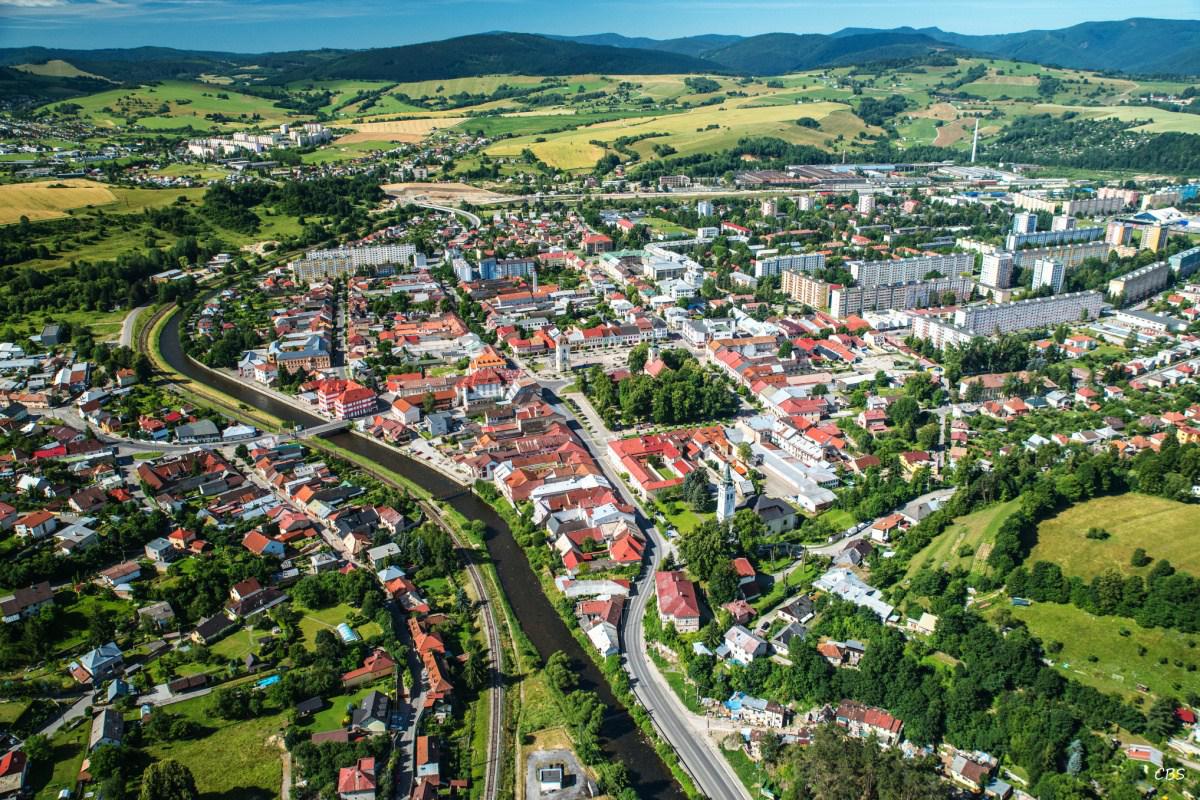 Hlasujte za Brezno a posuňte ho z tretej priečky na ešte vyššiu