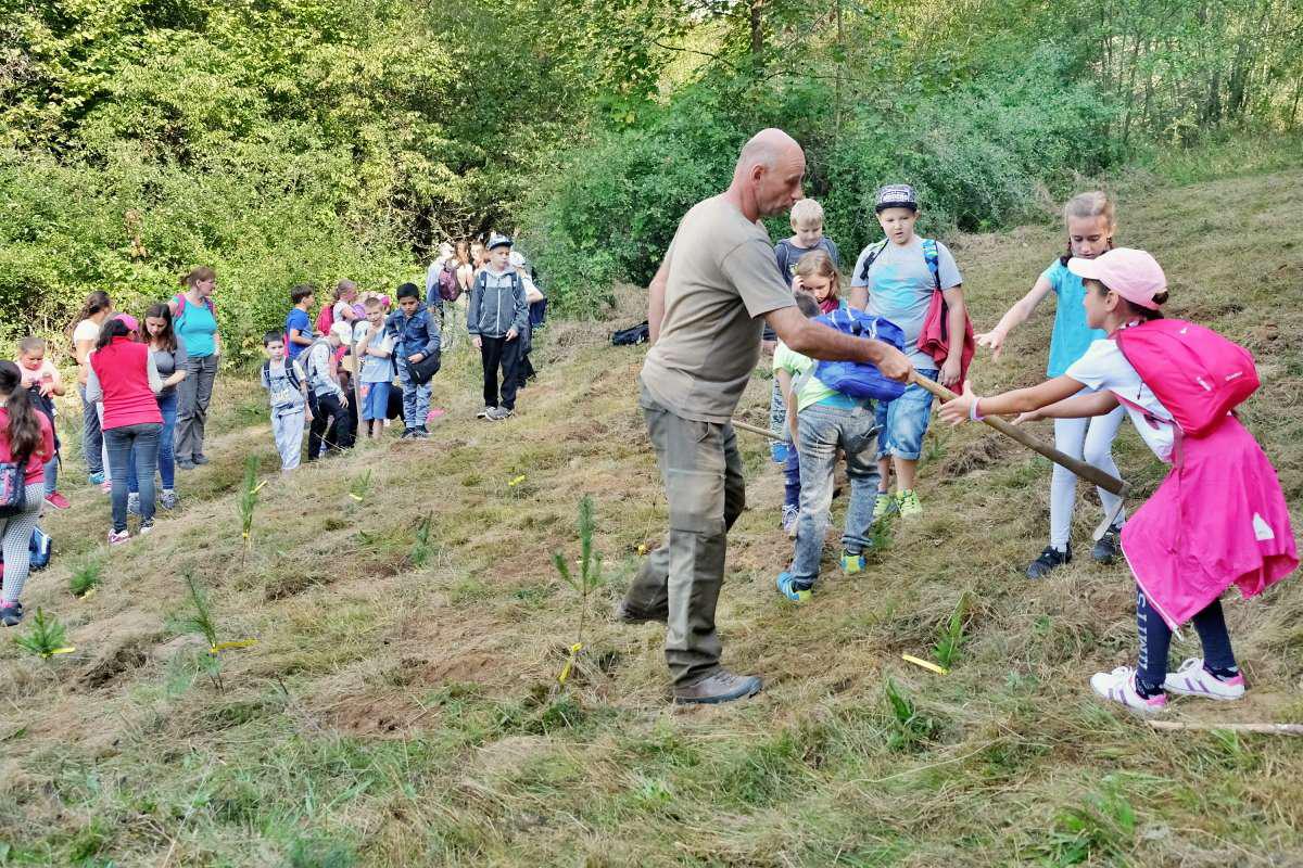 Rozlúčiť s letom sa prišlo viac ako 500 detí