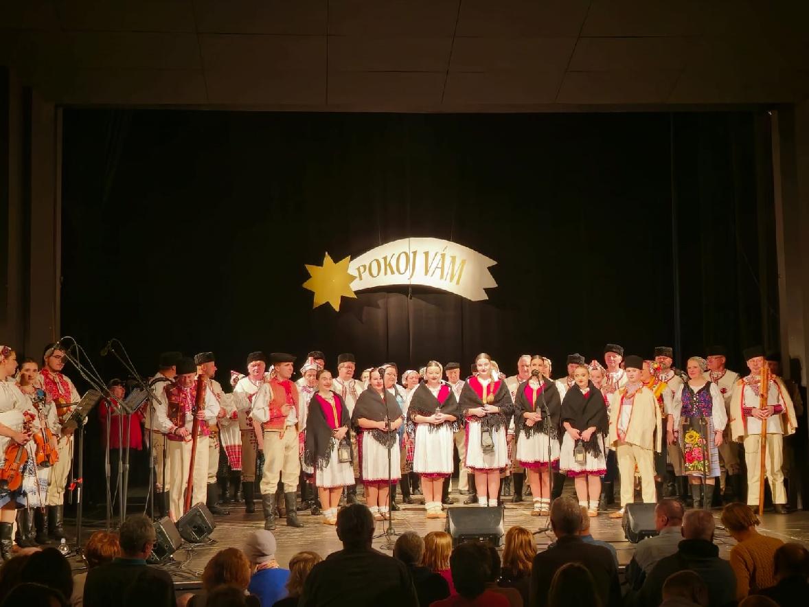 Folklórny súbor Mostár spomínal na svojho dlhoročného umeleckého vedúceho Augustína Nikla