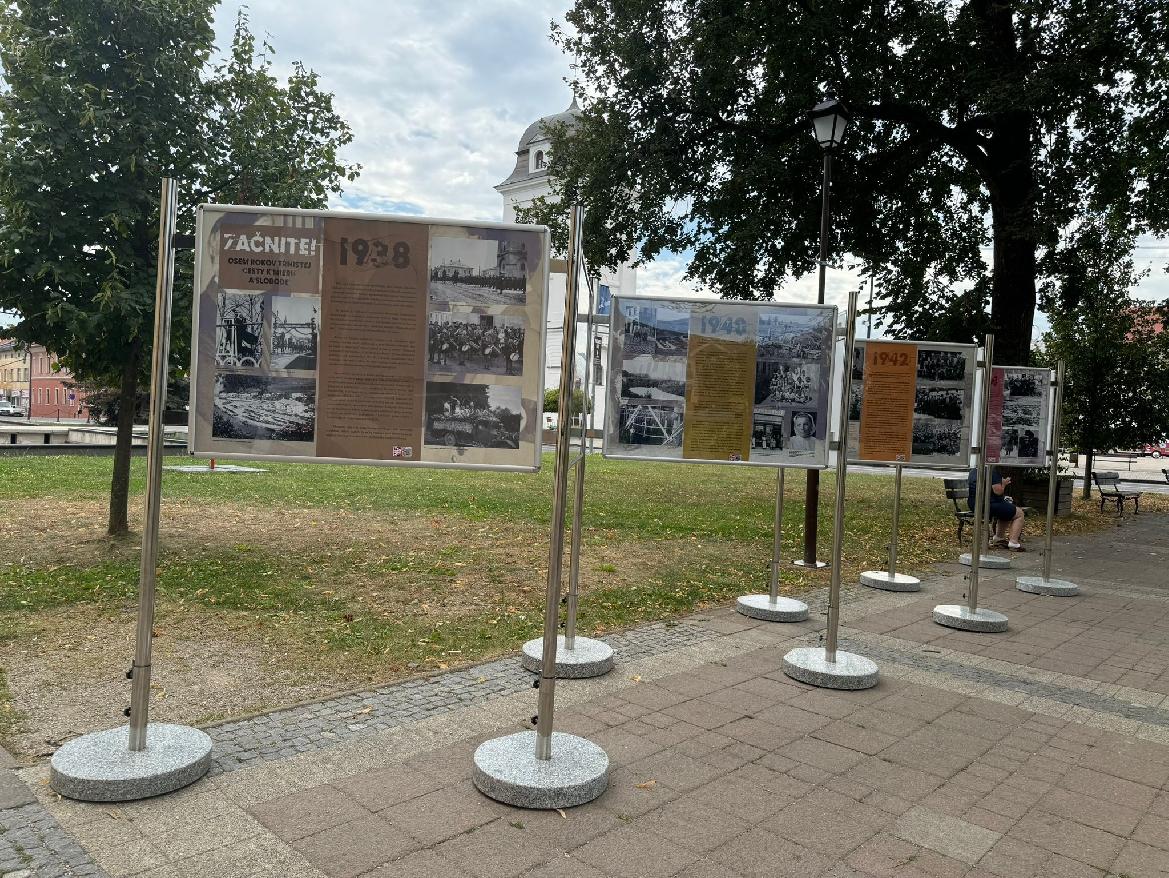 obr: Regionálne oslavy 80. výročia Slovenského národného povstania v Brezne