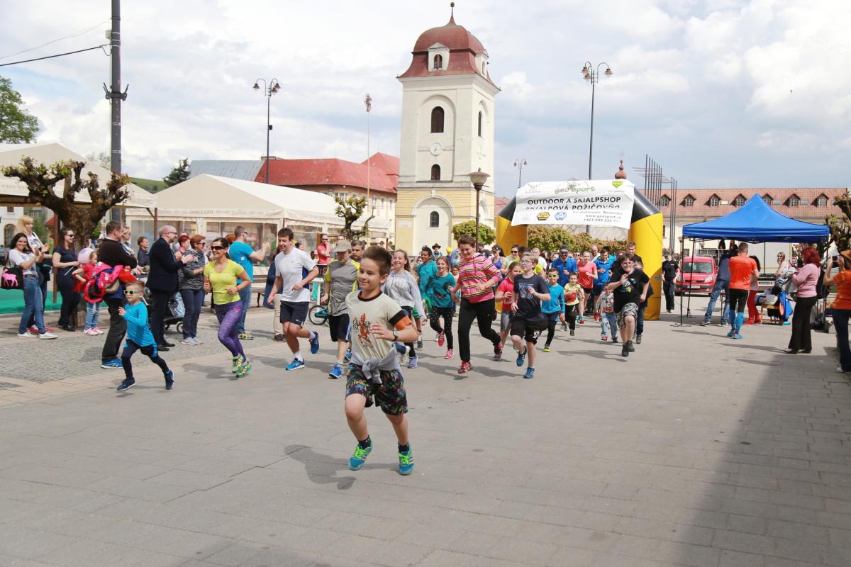 obr: Kto sa zúčastnil na Jarnom behu, pomohol sebe aj Karinke