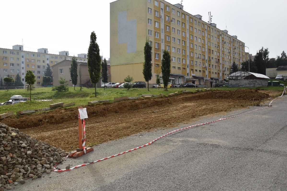 Nové parkovacie miesta pribudnú na Mazorníkove, ale aj pre návštevníkov vyhliadkovej veže