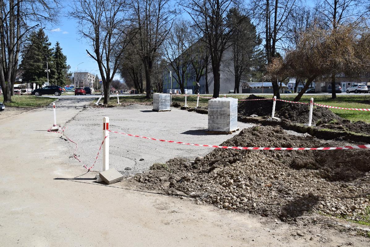 obr: Ďalšie parkovacie miesta pribudnú na Ulici Fraňa Kráľa