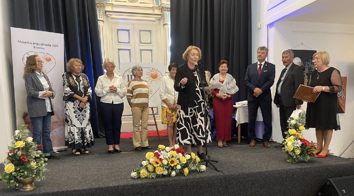 obr: Brezno privítalo najlepšie seniorské recitátorky