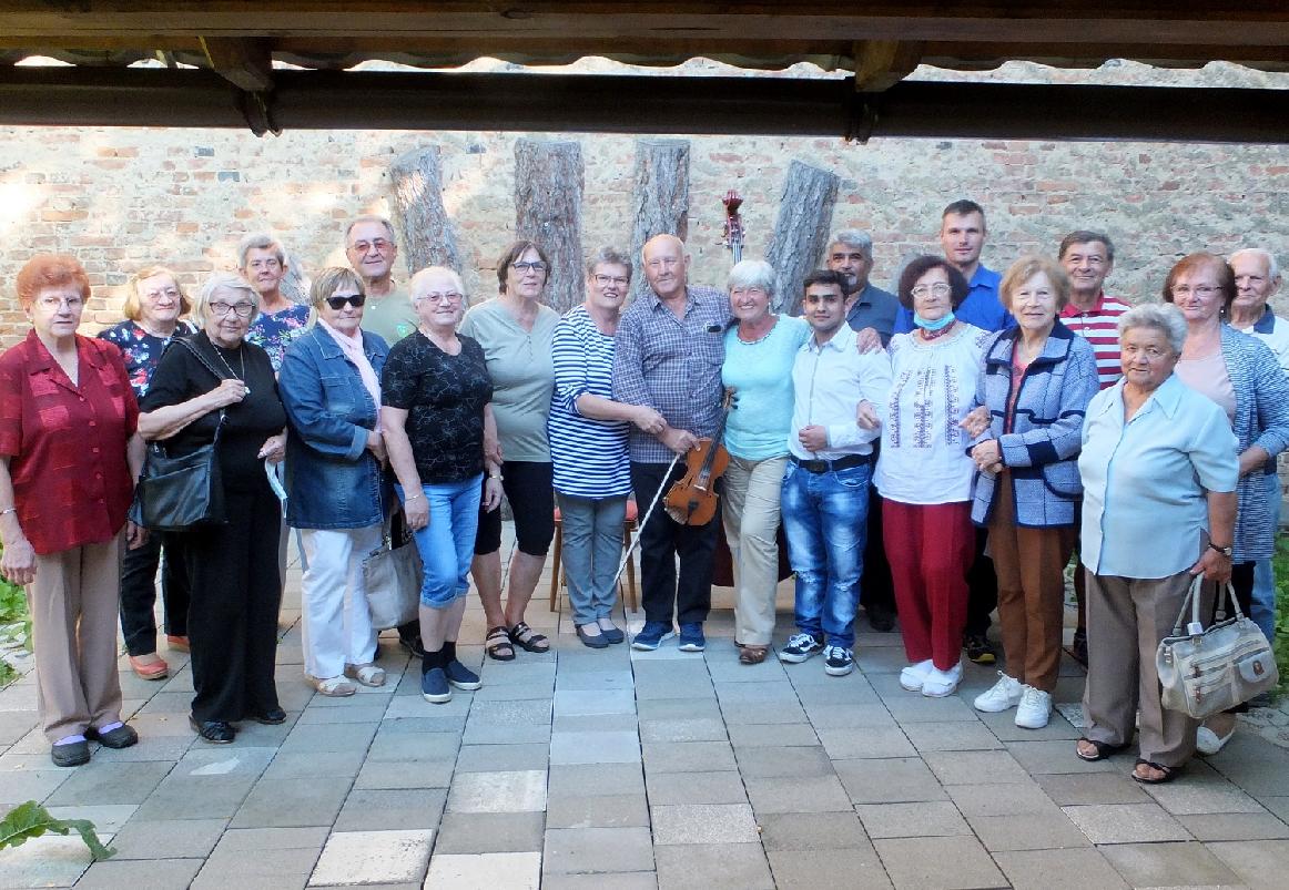 obr: Seniori z Prameňa sa opäť venujú pravidelným aktivitám