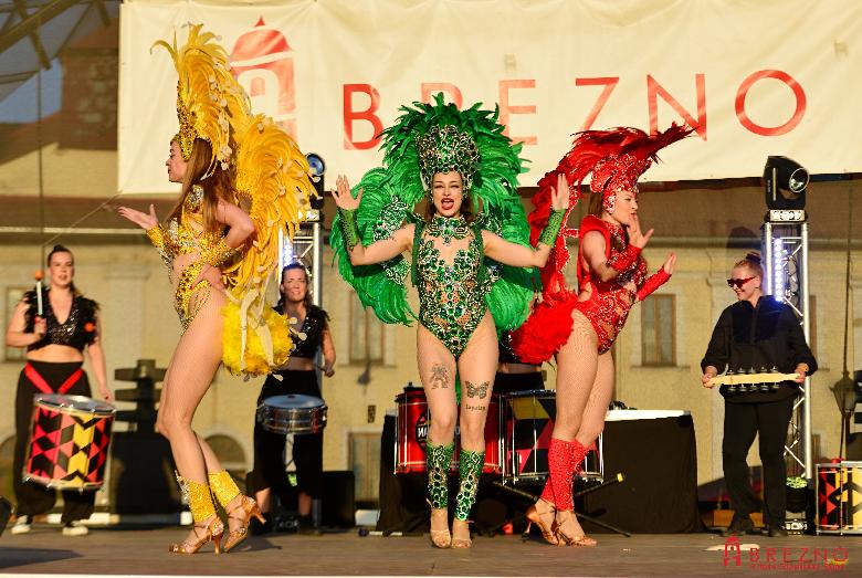 Kultúrne leto v Brezne otvorila energická Latino party