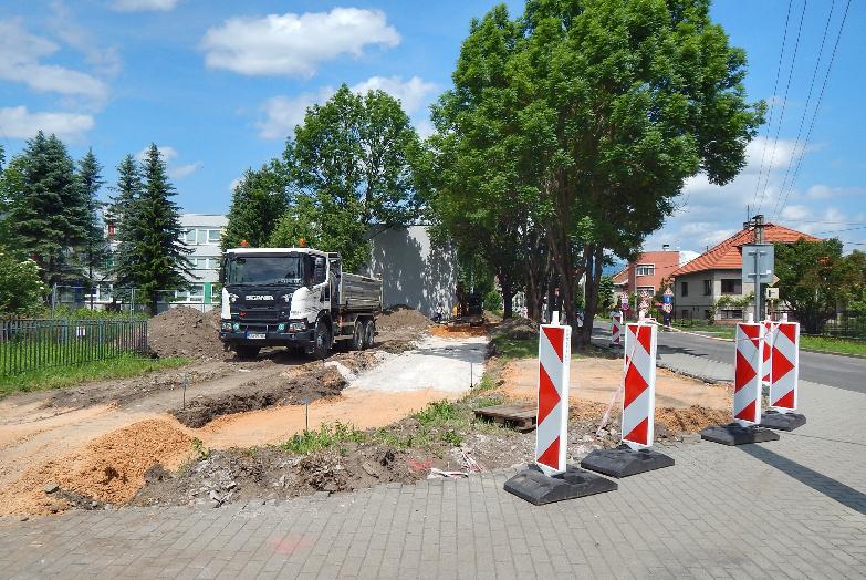 Na Pionierskej ulici začali s výstavbou nového cyklochodníka