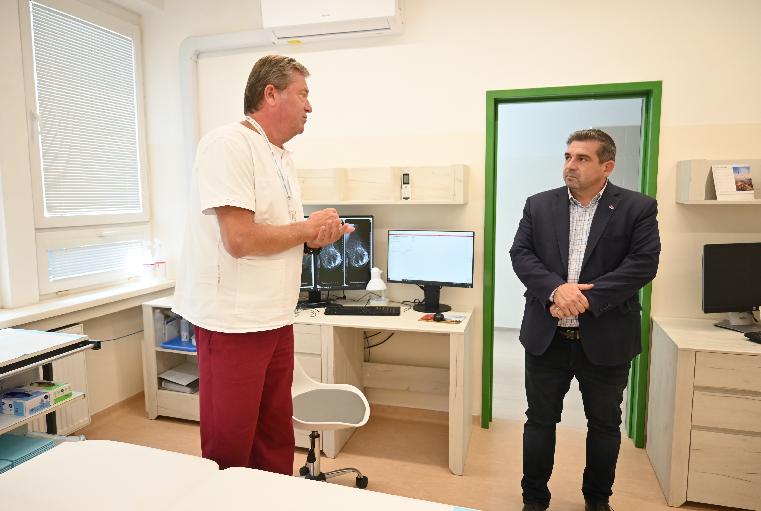 Nemocnica v Brezne má skríningové pracovisko. Ženy tak majú šancu na včasné odhalenie ochorení prsníka