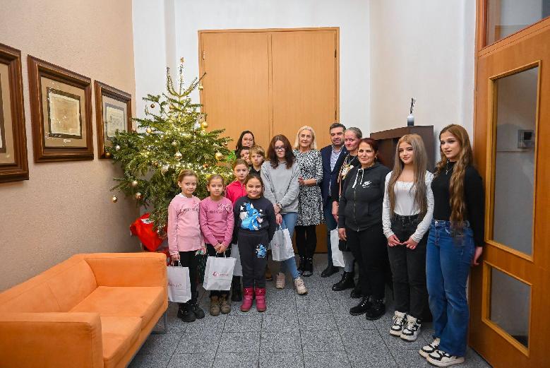 Primátor obdaroval rodiny, ktoré to majú v živote ťažké