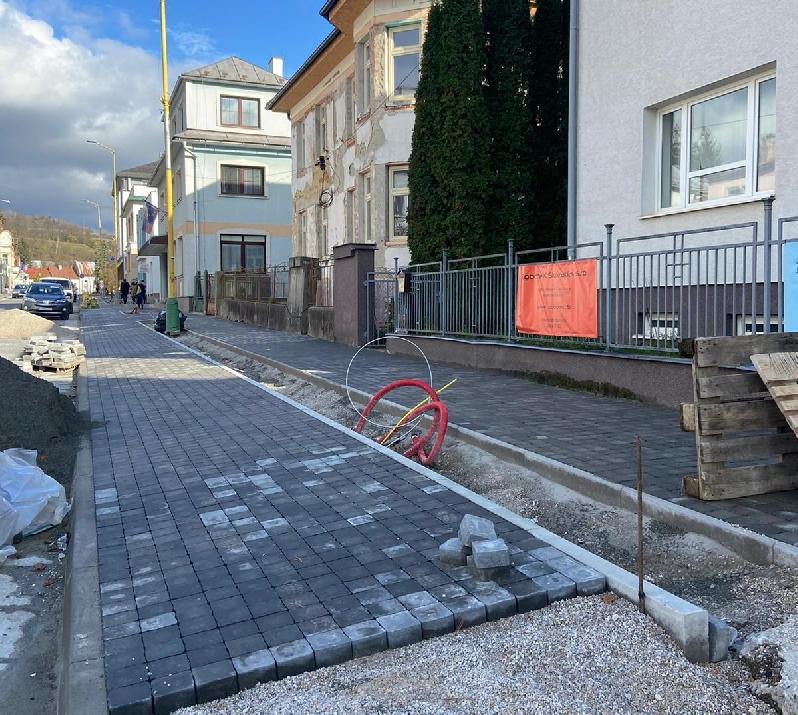 Ako pokročili práce na Ulici B. Němcovej