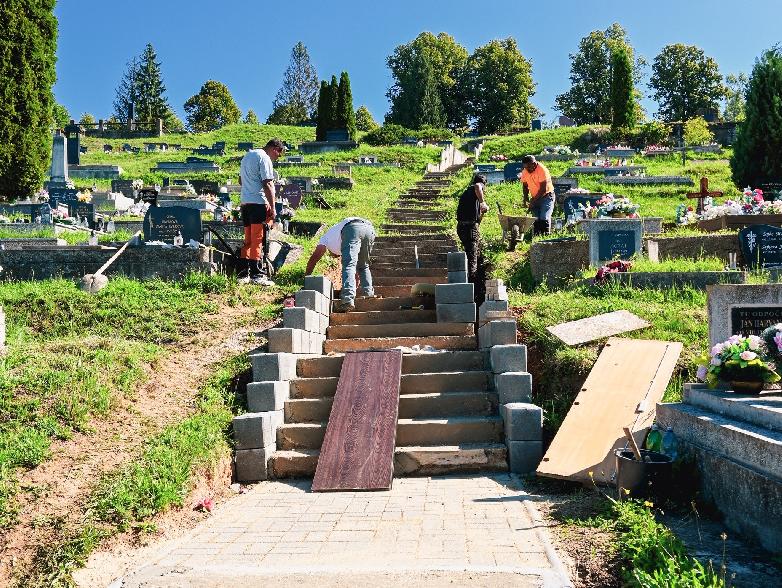 Mestské služby pracujú naplno aj počas leta