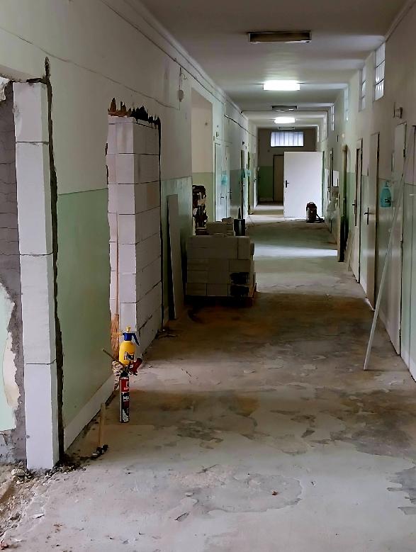 Chirurgické oddelenie v nemocnici prechádza rozsiahlou rekonštrukciou. Vznikne aj intermediálna izba