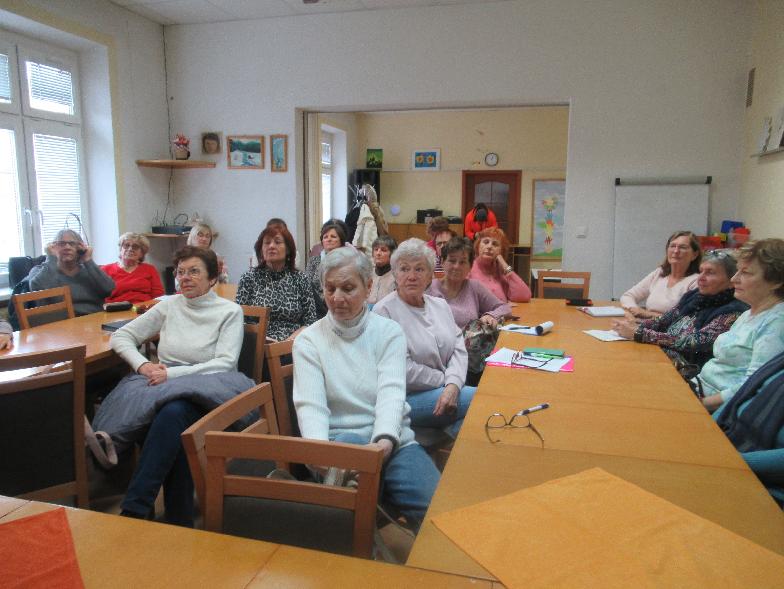 Univerzita tretieho veku v Brezne má úspech. Od jej vzniku aktuálnu skupinu tvorí najvyšší počet študentov