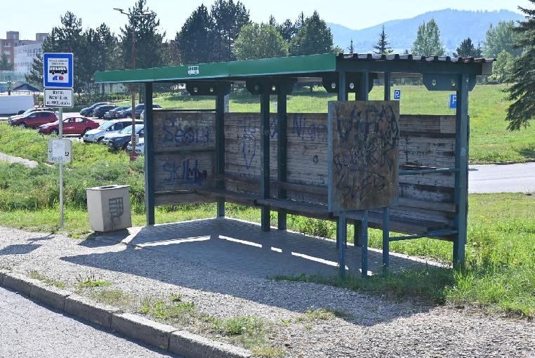 Čoskoro zmodernizujú ďalšie autobusové zastávky