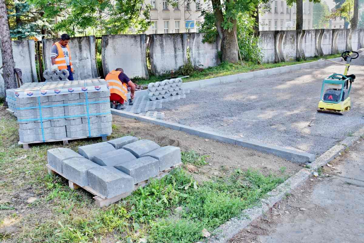 Počet spevnených plôch výrazne stúpne aj v tomto roku 