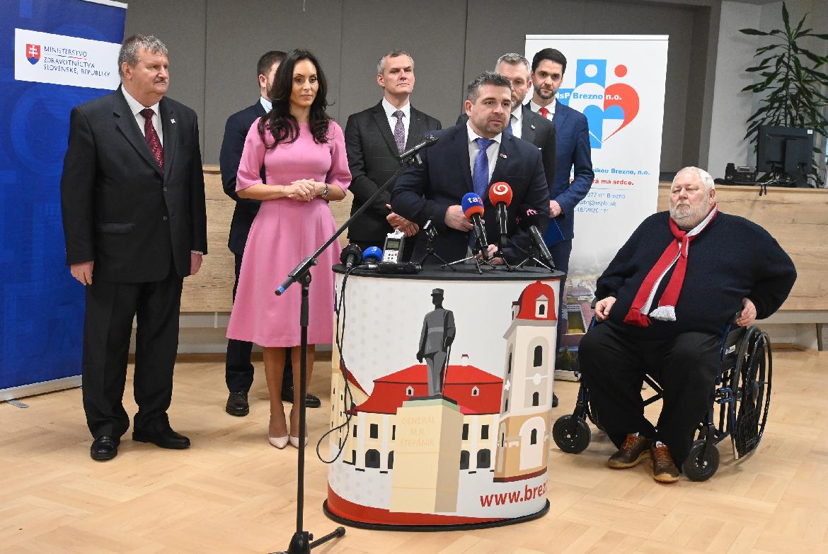 obr: Dve skvelé správy! Nemocnicu zaradili do druhej úrovne, ceny tepla pre domácnosti v Brezne sa zvyšovať nebudú