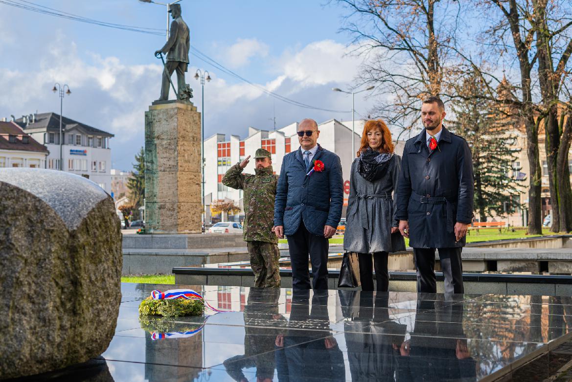 Jedenásteho novembra sa rozozvučali zvony na pamiatku vojnových obetí